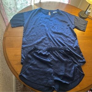 Ekouaer Women’s Blue Satin Pajama Short Sleeve Top and Shorts Set Size small